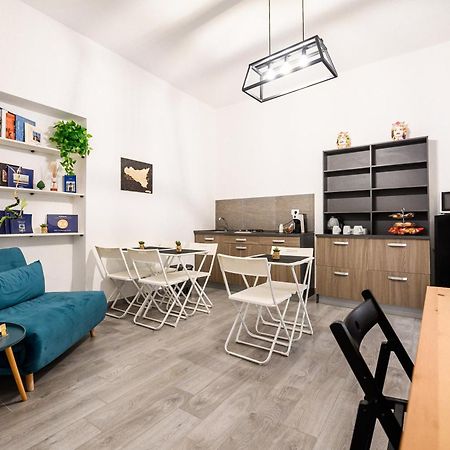 B&B Il Cortile Degli Artisti Marsala Esterno foto